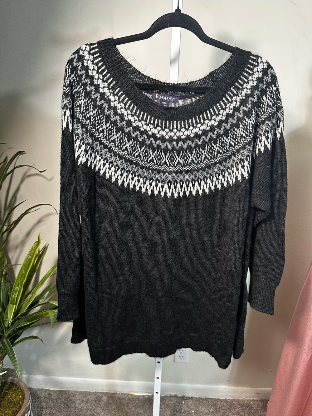 B129. Roaman’s Plus Size 18/20 L Black Gray Fair Isle Nordic Pullover Sweater